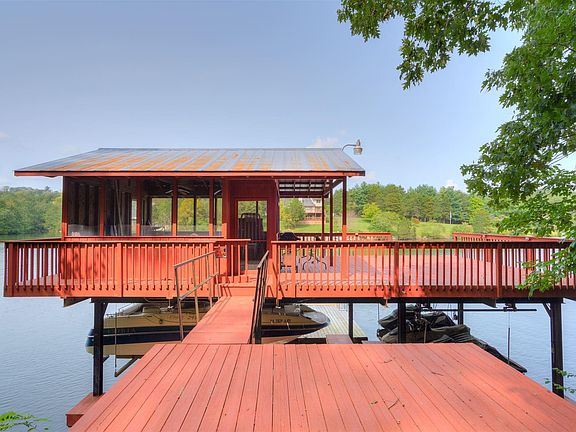 4th image of 5563 Skewes Ln