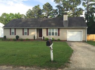 600 Stinson Ave, Holly Springs, NC 27540