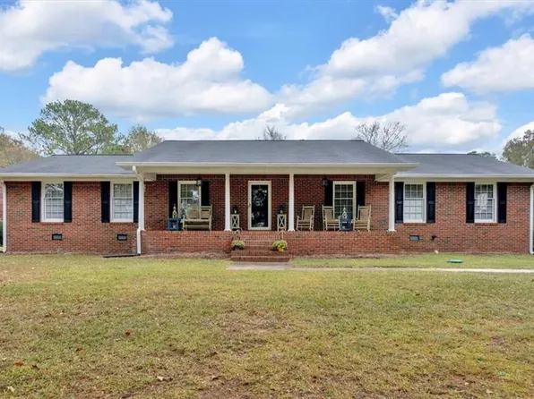 1060 Adams Rd, Cedartown, GA 30125
