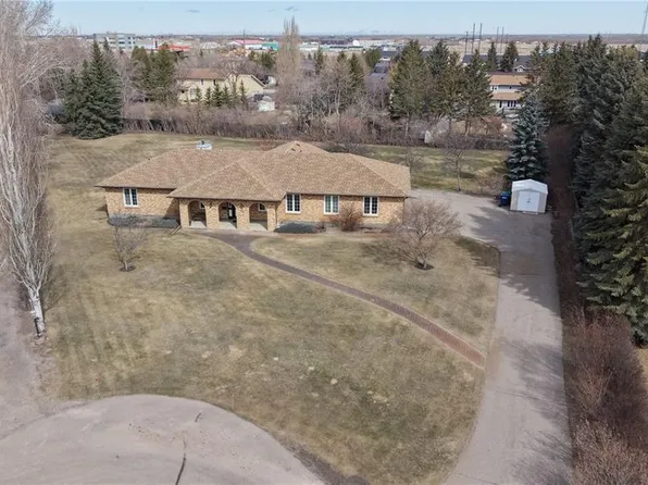 12 Pearl CRESCENT, Edenwold Rm No.158, SK S4L 1A5