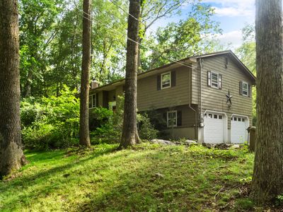 103 Dean Road, East Lyme, CT, 06333