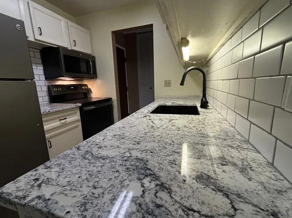 179 Little Canada Rd Unit 336, Little Canada, MN 55117