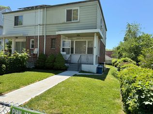 21102 43rd Ave, Bayside, NY 11361