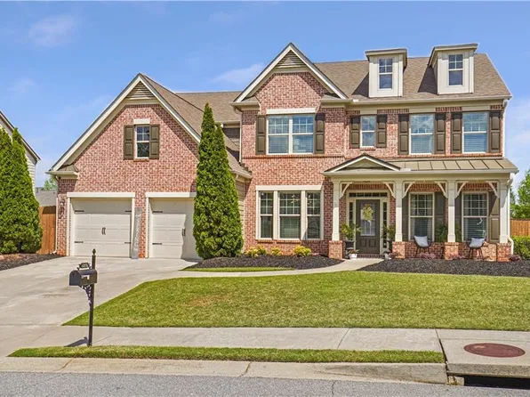 5310 Chestnut Dr, Cumming, GA 30040