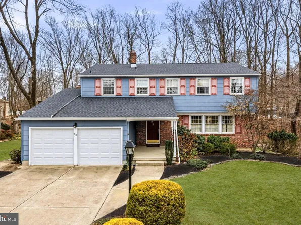 22 Scattergood Rd, Cherry Hill, NJ 08003