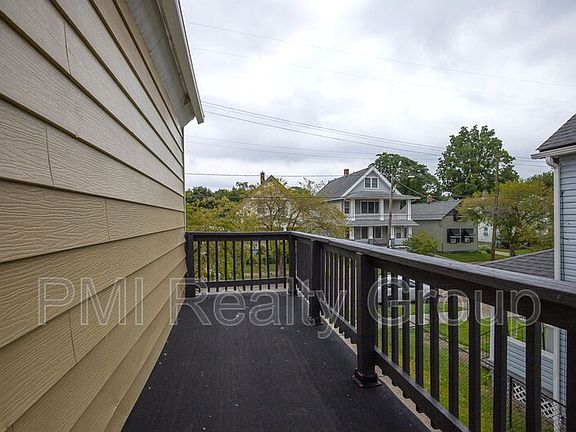 2nd image of 3422 W 52nd St Unit 2