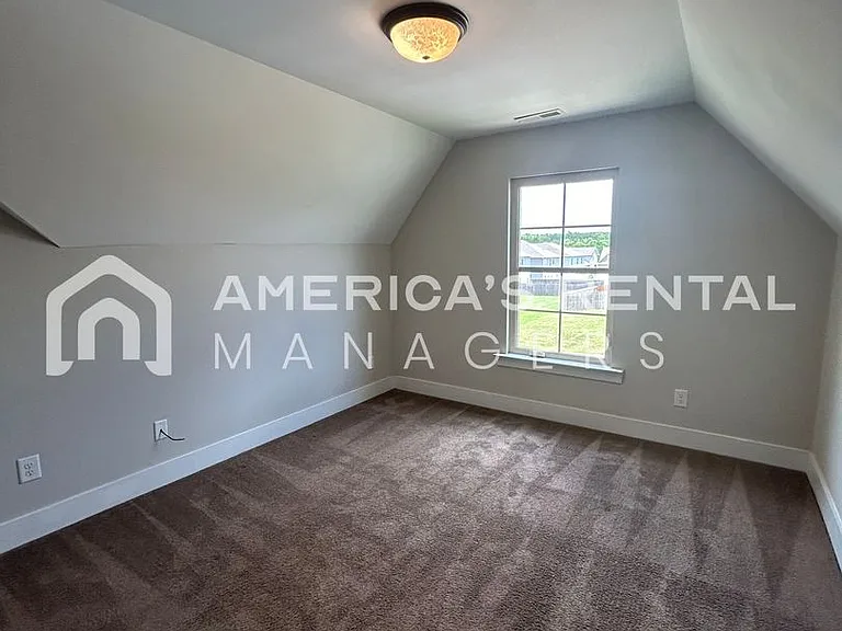 229 Union Station Dr — Photo 22