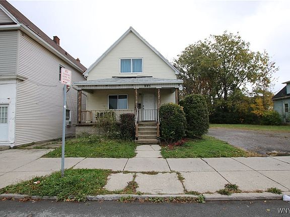2nd image of 995 Tonawanda St