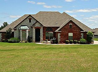 1907 Forest Rd, Norman, OK 73026