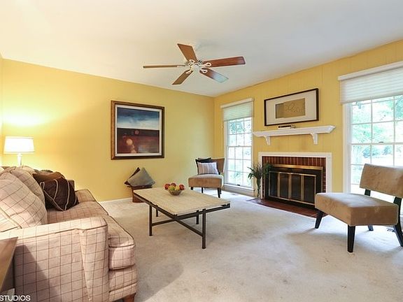 2nd image of 1709 Casa Solana Dr