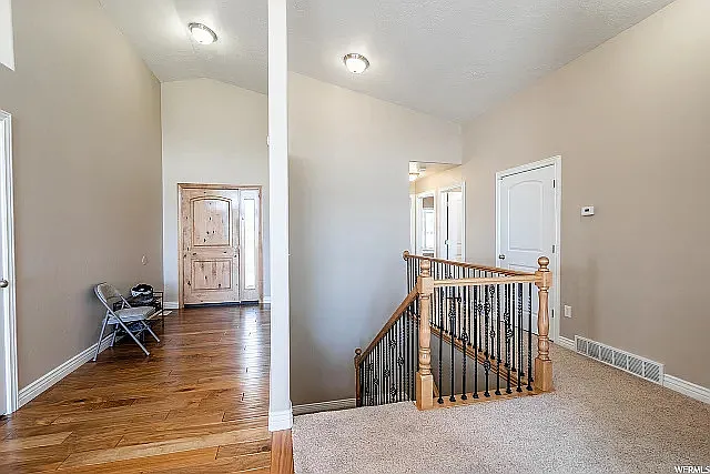 2304 S Alaska Ave — Photo 8