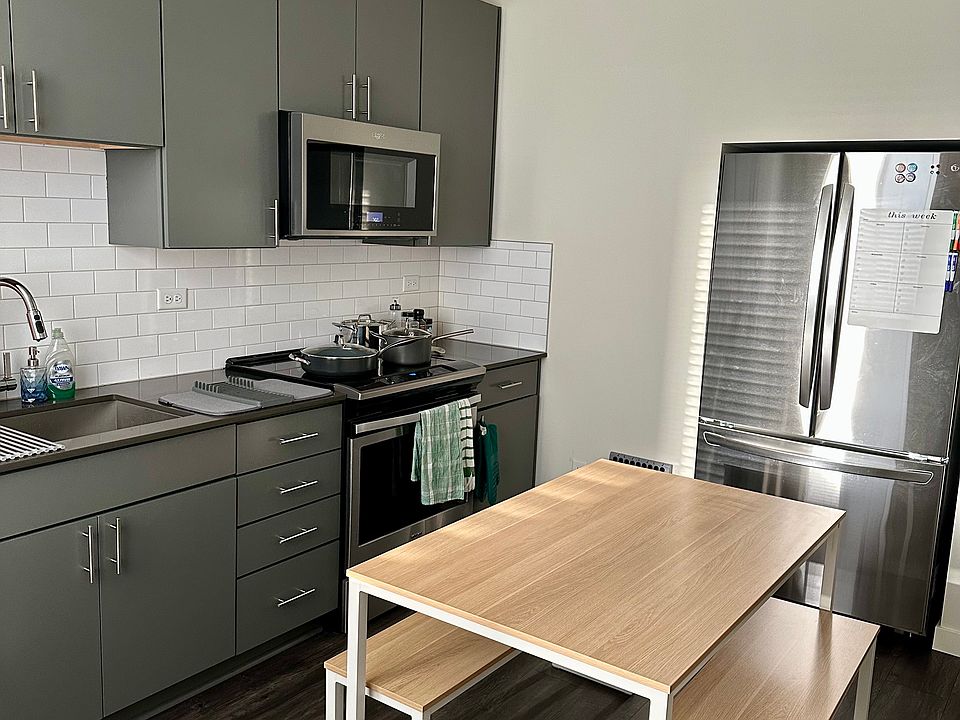 Kitchen (First Floor)