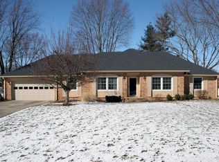16 Beech Ct, Greenwood, IN 46142