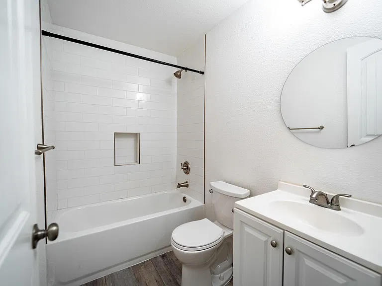 3853 Cherokee Ave #K — Photo 6