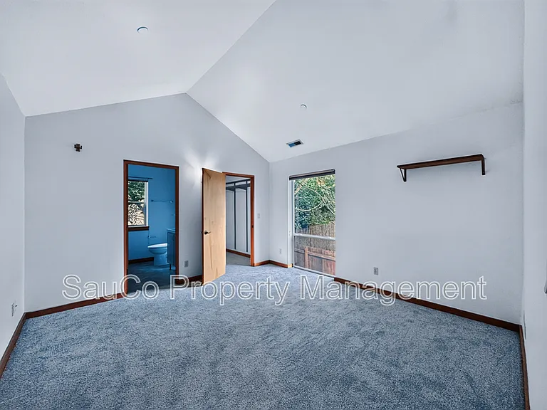 5049 SW View Point Ter #B — Photo 26