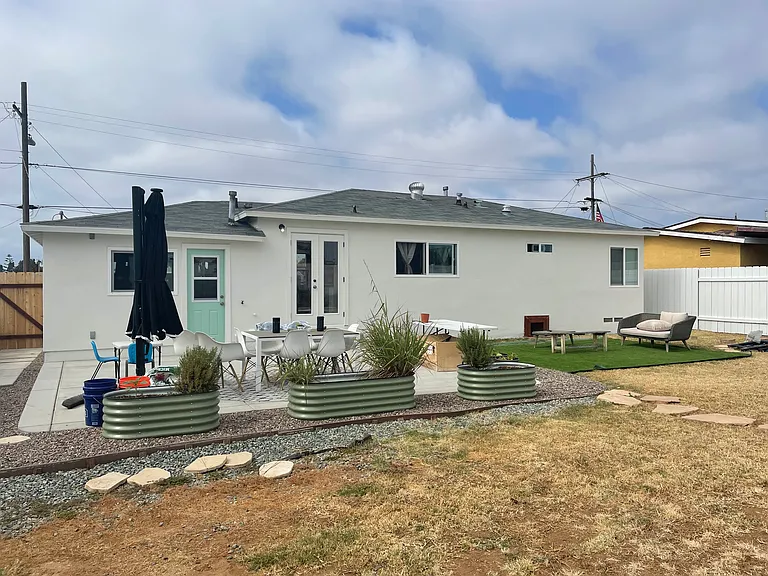 843 Grove Ave — Photo 10