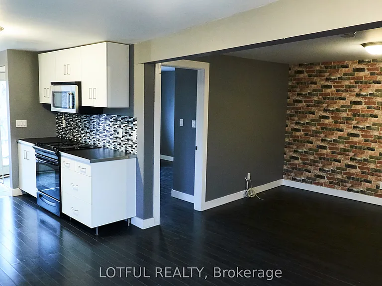 1107 Aldea Ave #1 — Photo 3