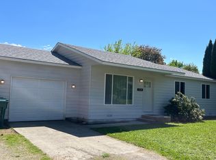 6728 W Timberline St, Rathdrum, ID 83858