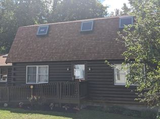 11 Sandy Hill Rd, Raynham, MA 02767