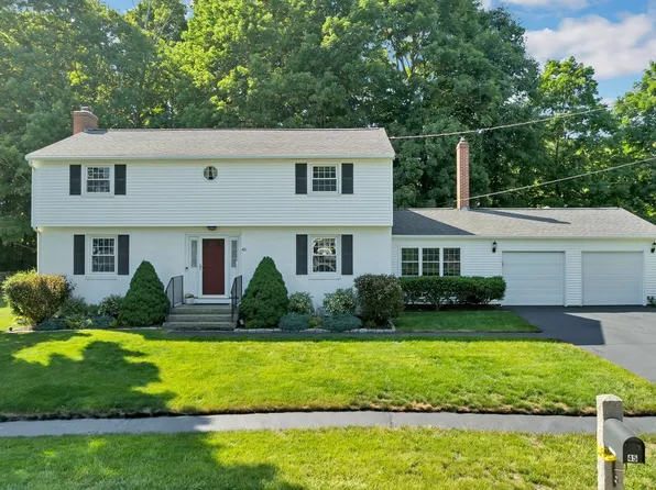 45 Mariette Drive, Portsmouth, NH 03801