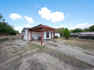 6035 Misty Valley Dr, San Antonio, TX 78242