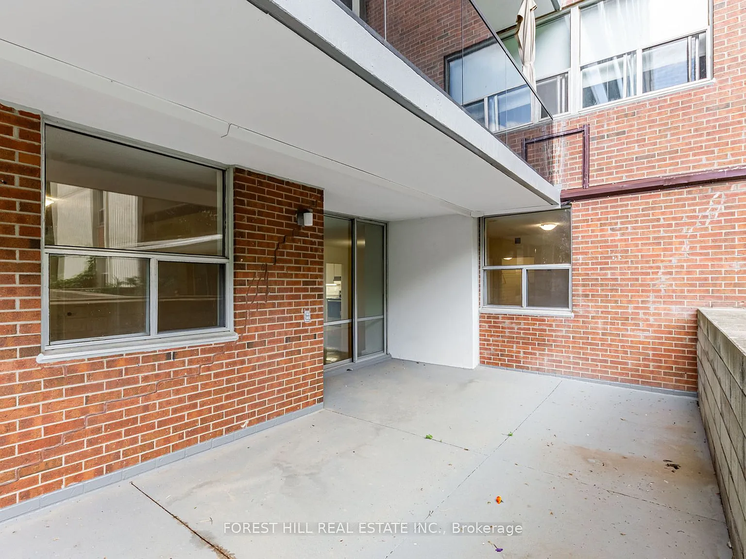 2 bed, $3,612 — Photo 2