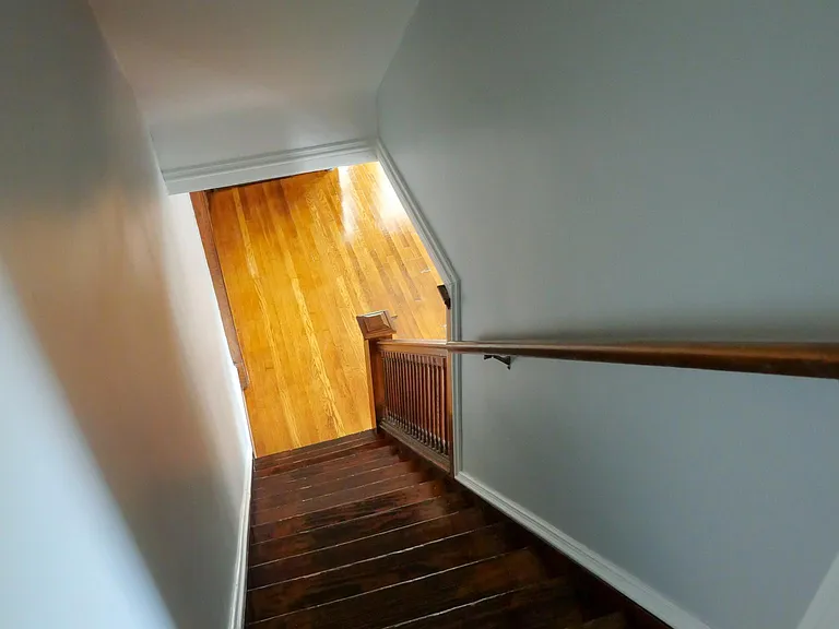 1193 Hall Ave — Photo 16