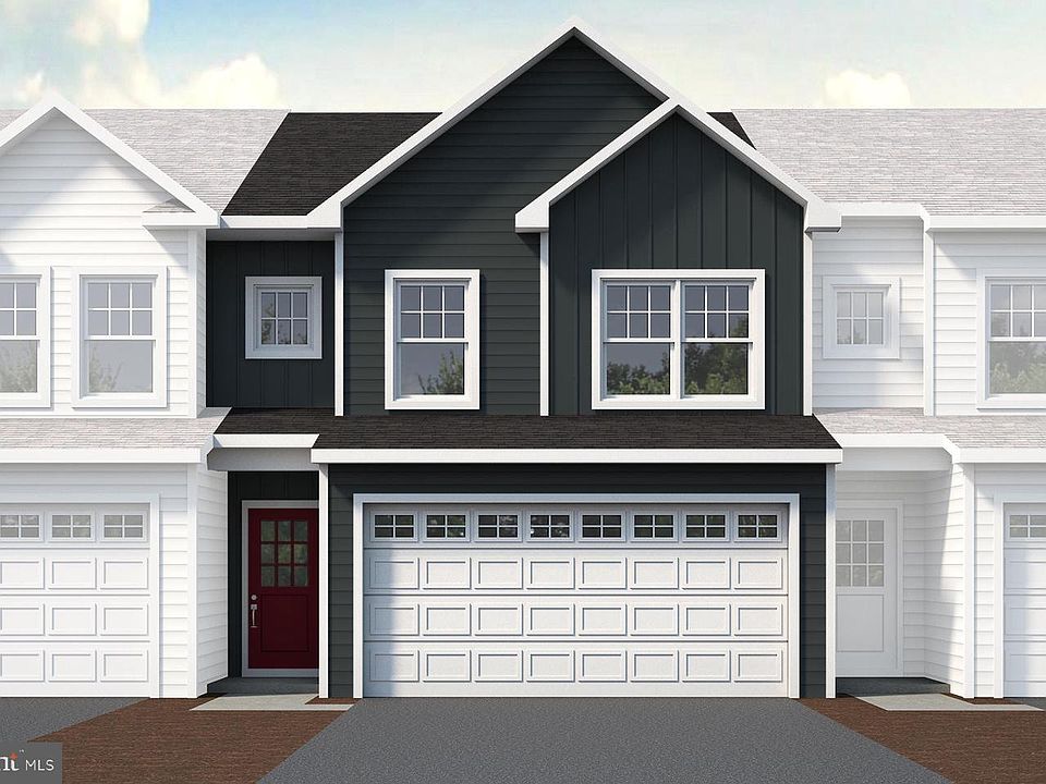 1st image of 102 Dolomite Dr