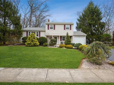 11 Barrie Rd, East Brunswick, NJ, 08816