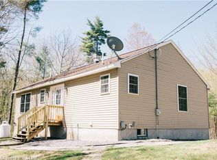 24 Beraka Valley Rd, Casco, ME 04015