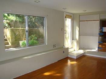 5th image of 222 Evelyn Way