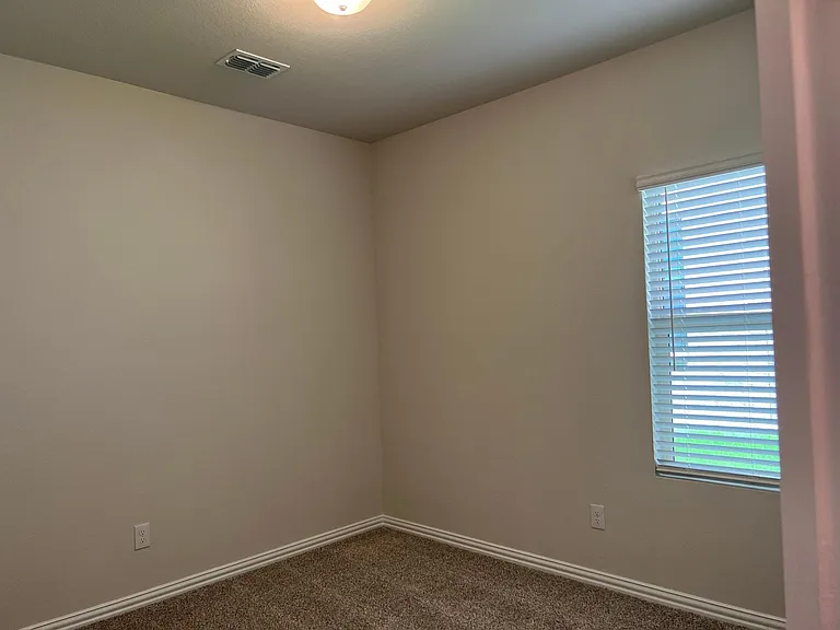 114 Mountain Meadow Ln — Photo 16