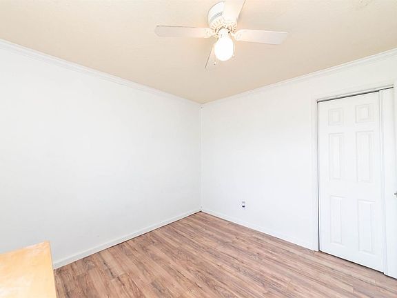 5th image of 13260 Livmore Ln