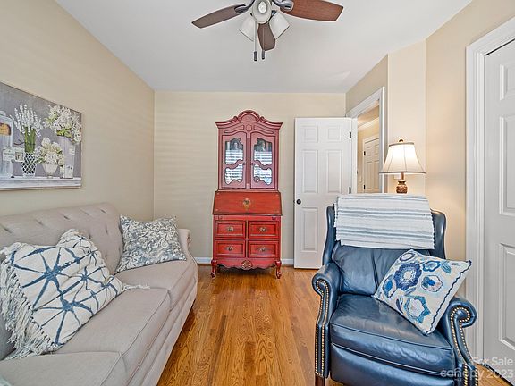 5th image of 116 Commonwealth Dr