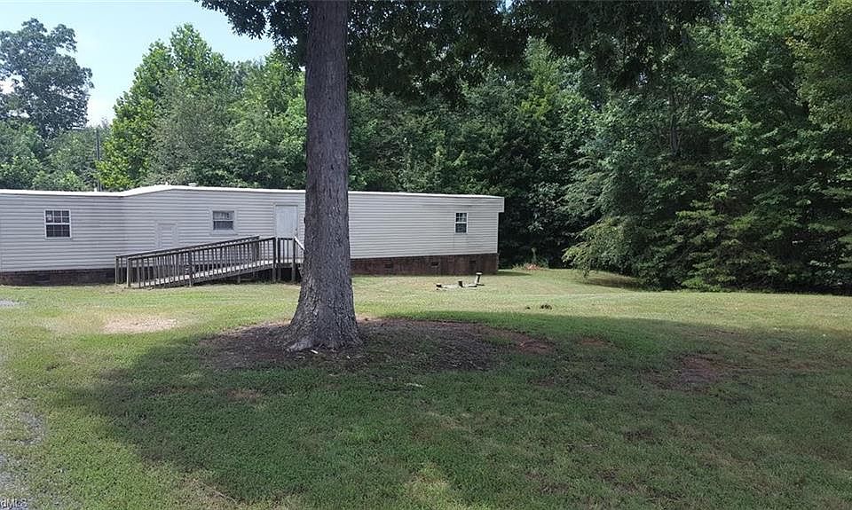 2nd image of 8790 Kiger Rd