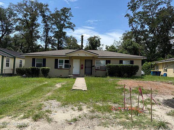 2nd image of 7428/7430 GRANT Avenue