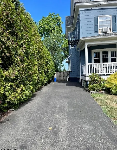 210 Ross Pl #2 — Photo 2