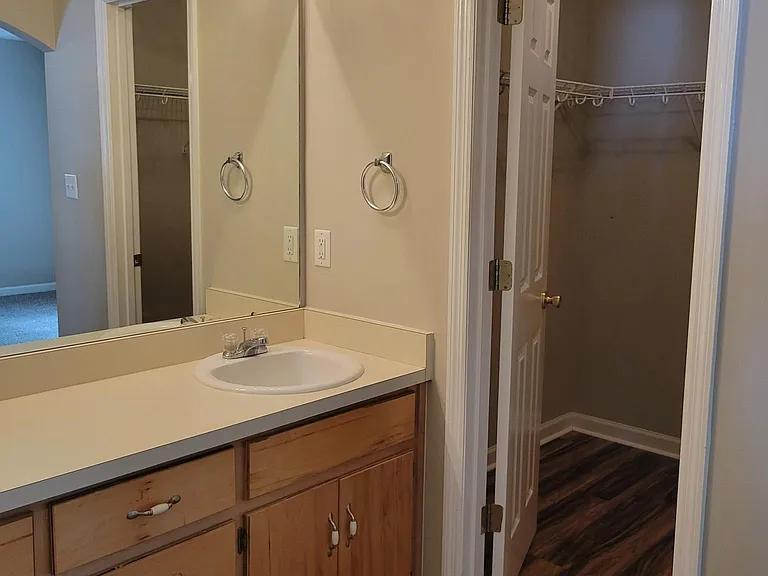 468 Sandy Oak Dr — Photo 5