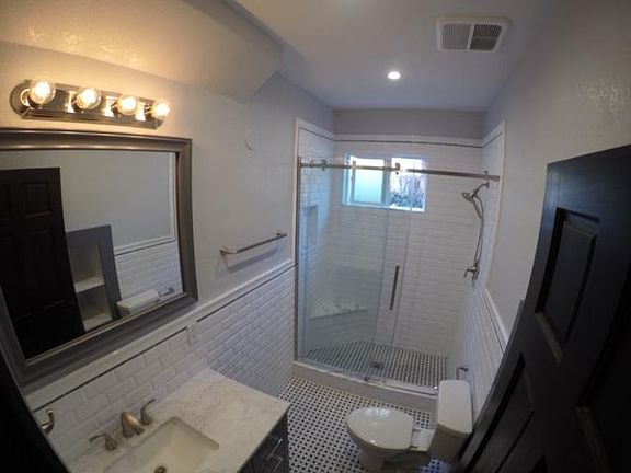 4th image of 2585 B St