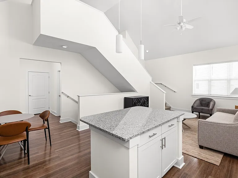 Hickory Cottages Apartment Homes — Photo 17