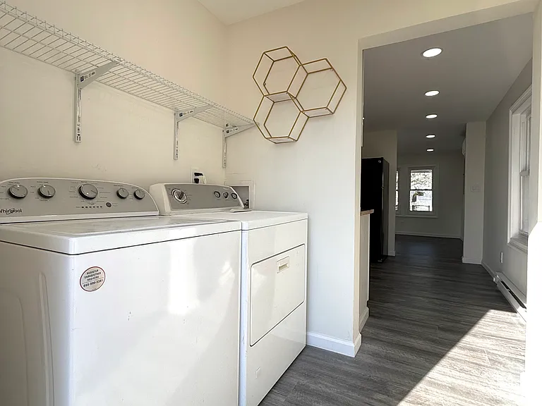 144 W End Ave — Photo 9