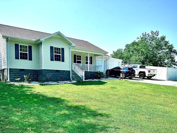 109 Wilson Dam Ave, Sheffield, AL 35660
