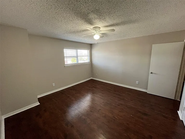 2024 Santa Anna Dr — Photo 14