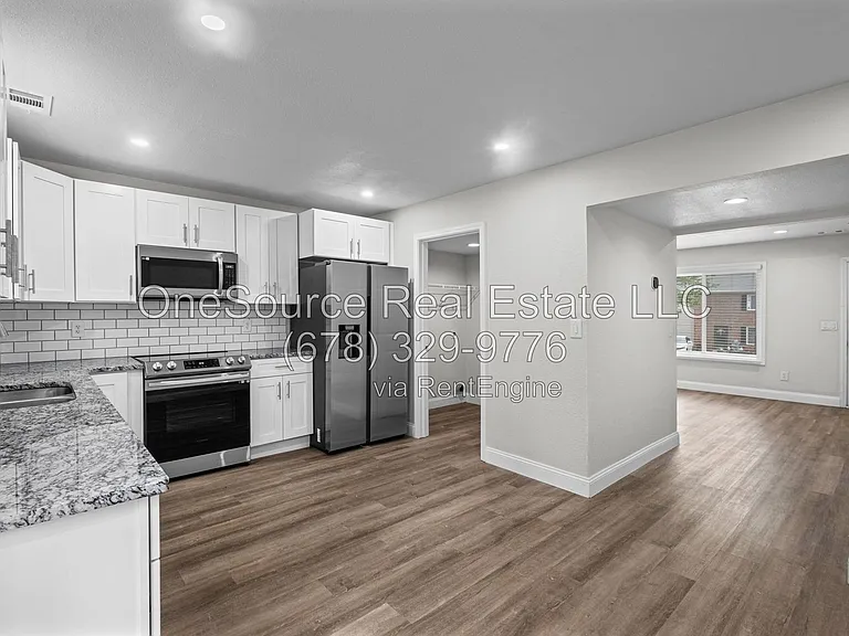 1340 N Hampton Rd #1 — Photo 13