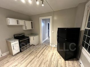 2201 Burnet Ave APT 1, Cincinnati, OH 45219