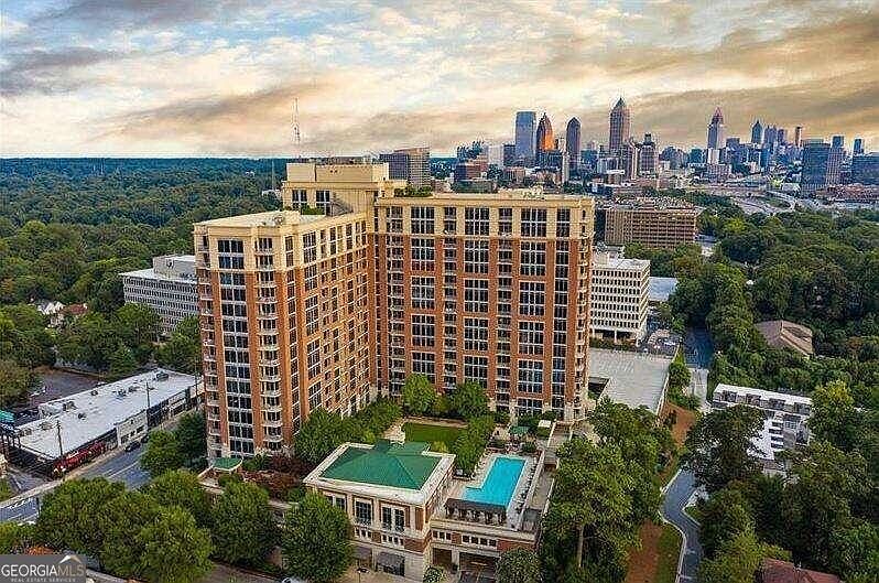 1st image of 1820 Peachtree St Unit 515