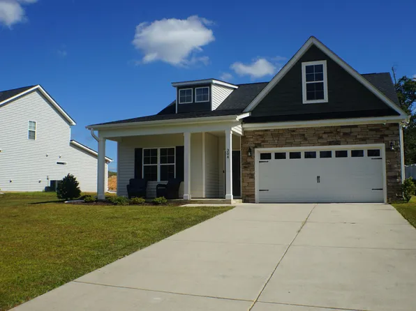 304 Manning Dr, Sanford, NC 27332