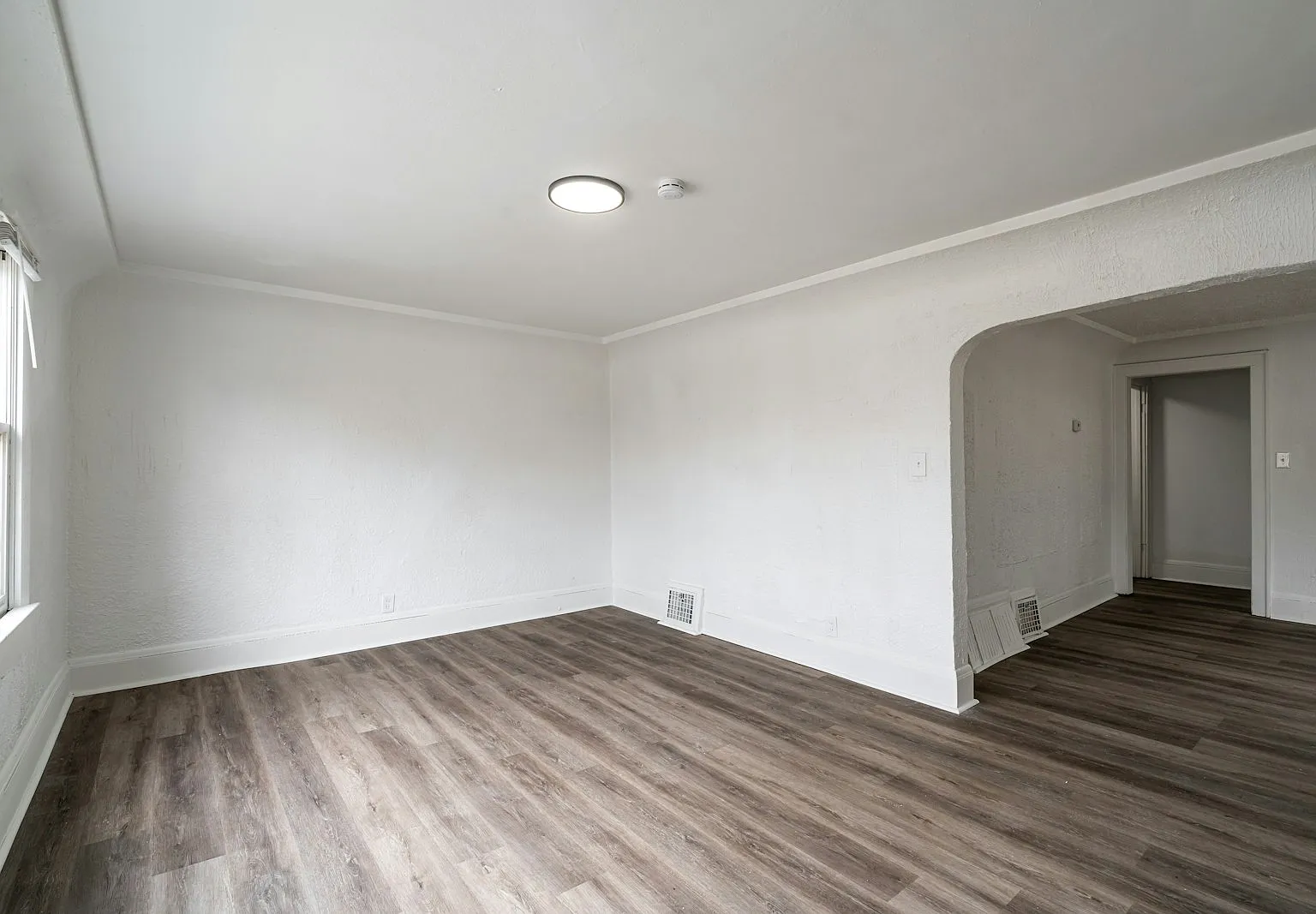 3180 North 15th Street, Unit B (Upstairs) — Photo 3