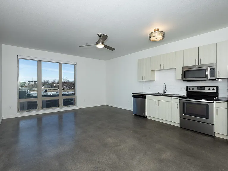Larimer 35 — Photo 41