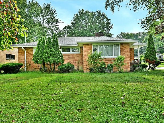 2nd image of 1265 North Rd NE